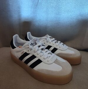 Adidas Womens Sambae Sneaker Tennis Casual Shoes Leather White Black Size 11
